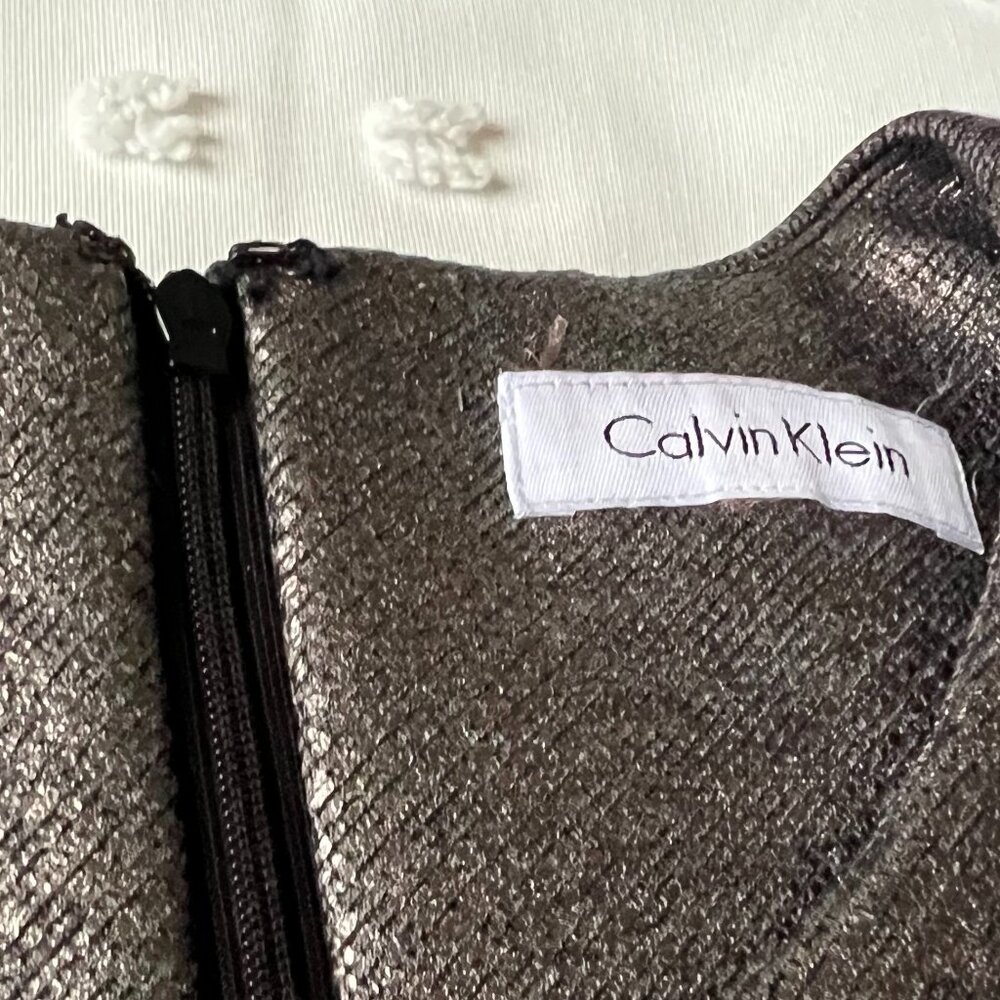 Calvin Klein Metallic Gunmetal Silver Snakeskin Sheath Sleeveless Dress SIZE 6 - Picture 5 of 11